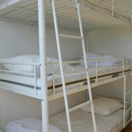 Apartment At000-003